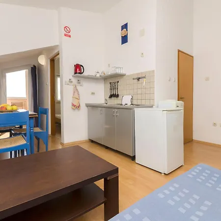 Apartments&rooms Mladen Appartement *