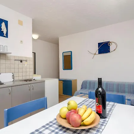 And Mladen Appartement Vodice