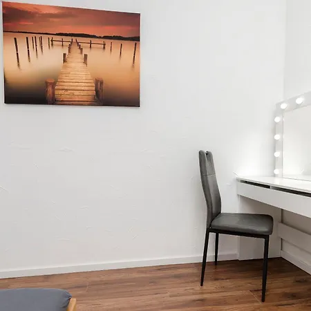 Appartement And Mladen *