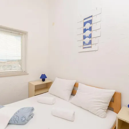 Appartement And Mladen *