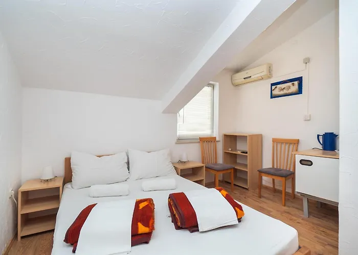 And Mladen Βόντιτσε