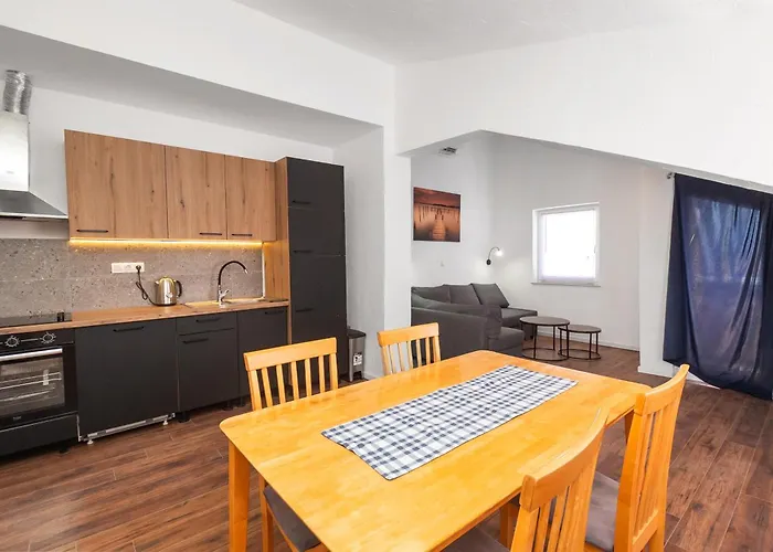 And Mladen ヴォディツェ