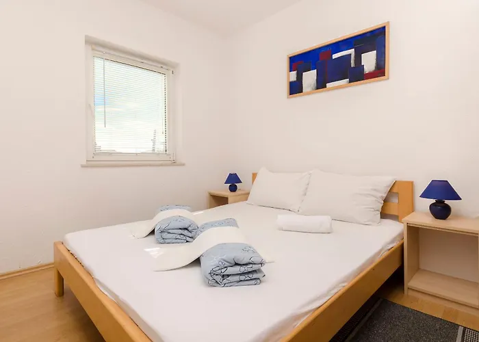 And Mladen Βόντιτσε