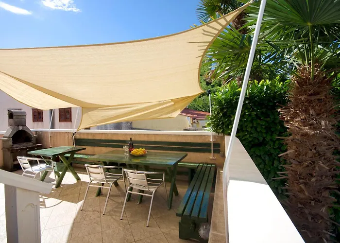 And Mladen Διαμέρισμα *