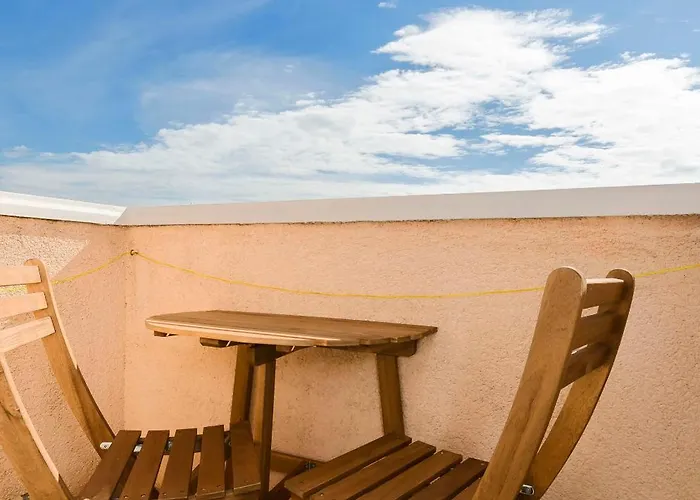 And Mladen アパート ヴォディツェ