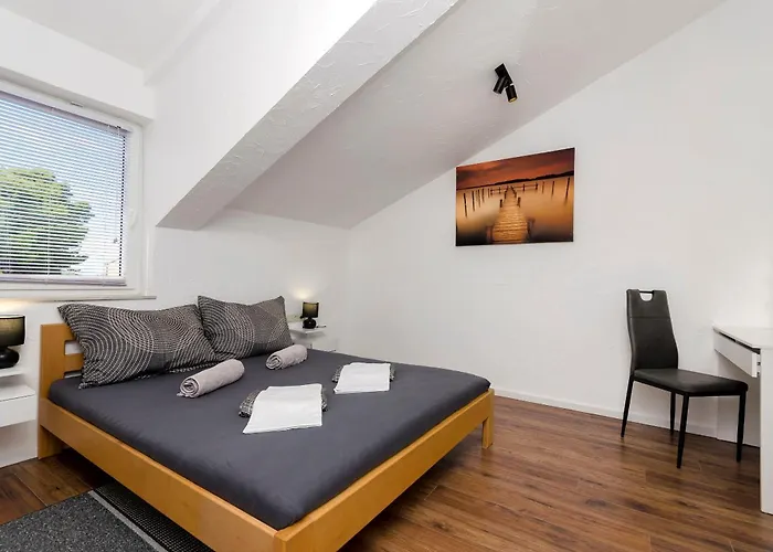 Διαμέρισμα And Mladen Βόντιτσε