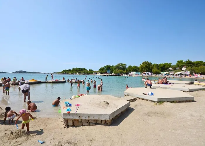 And Mladen Βόντιτσε